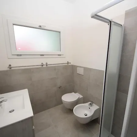 Apartamento Vilma 02 *